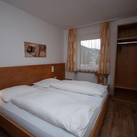 Aparthotel Garni Hofer Sexten Exterior foto