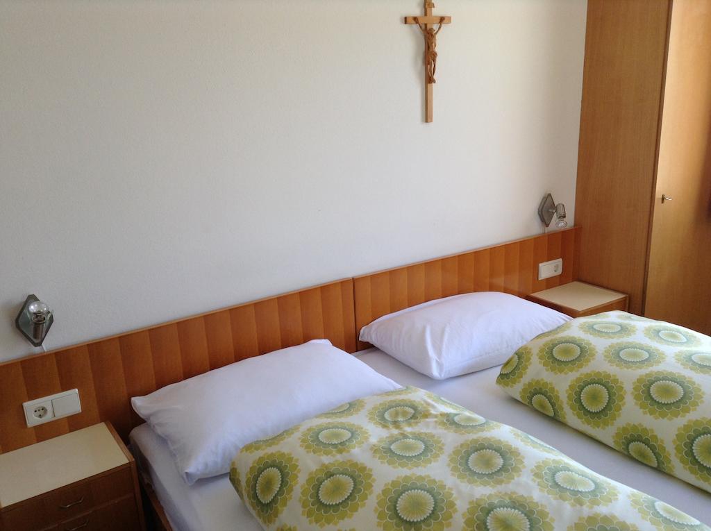 Aparthotel Garni Hofer Sexten Exterior foto