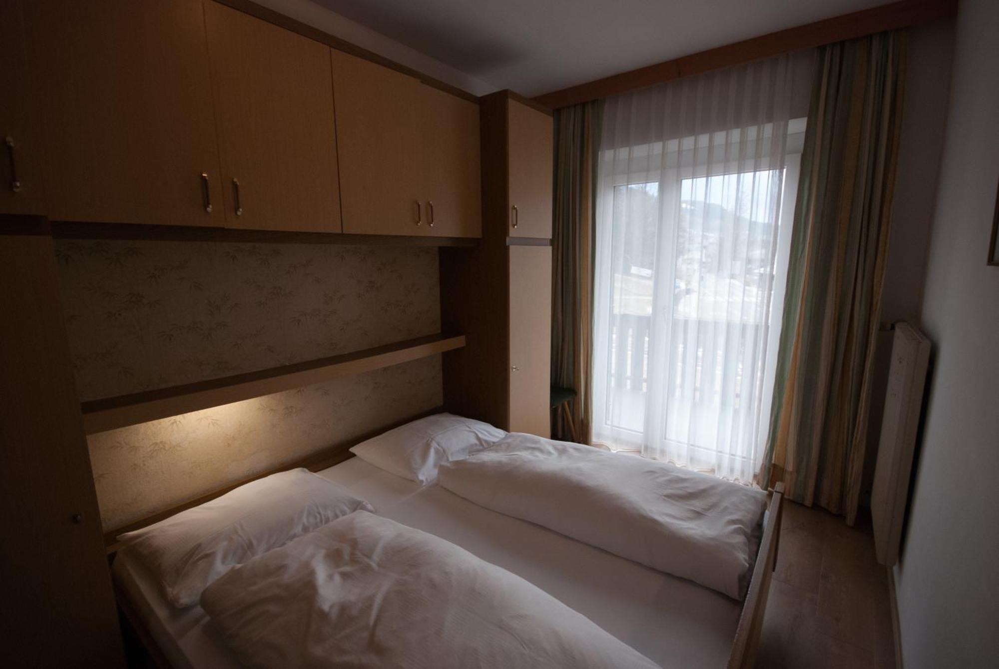 Aparthotel Garni Hofer Sexten Exterior foto