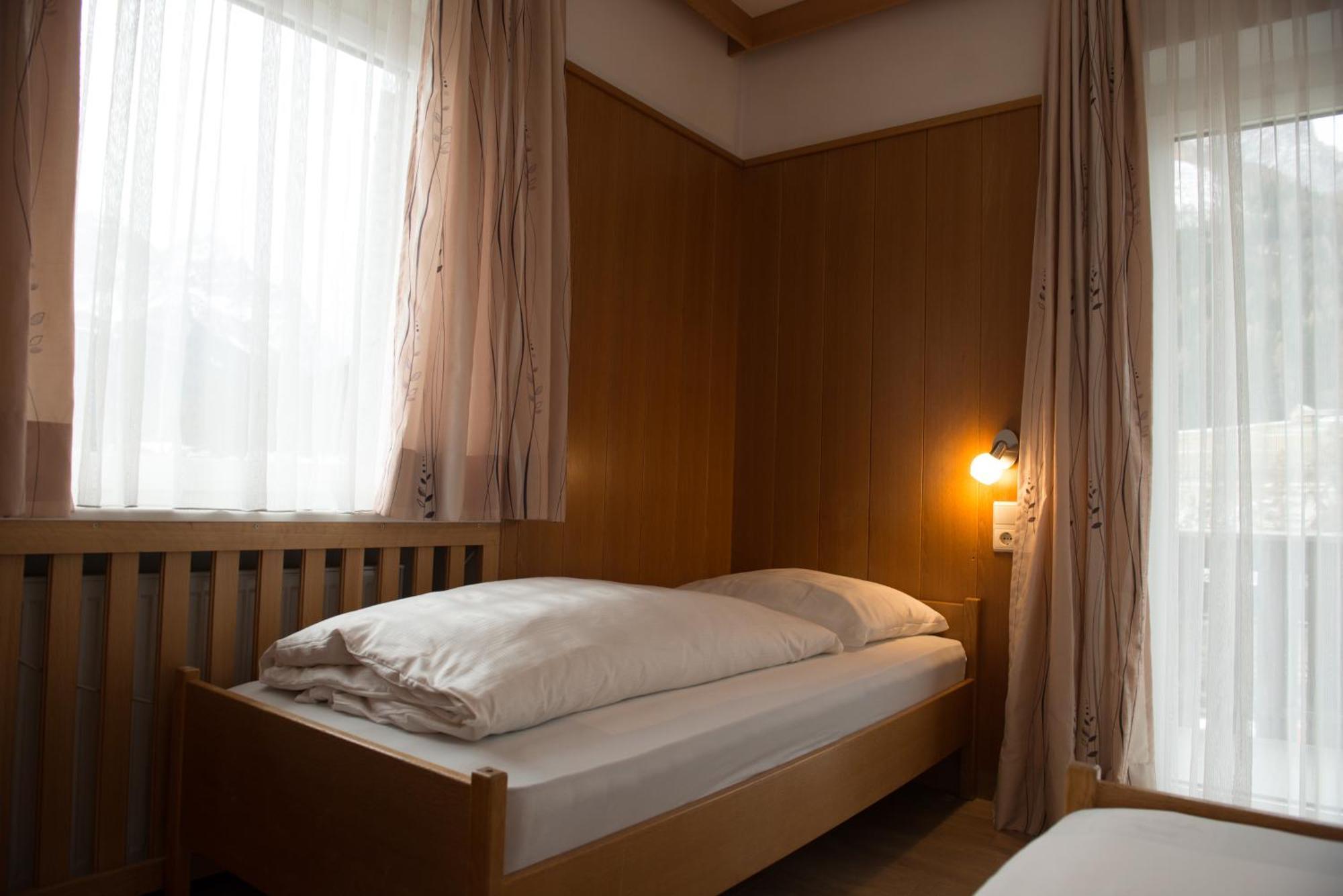 Aparthotel Garni Hofer Sexten Exterior foto