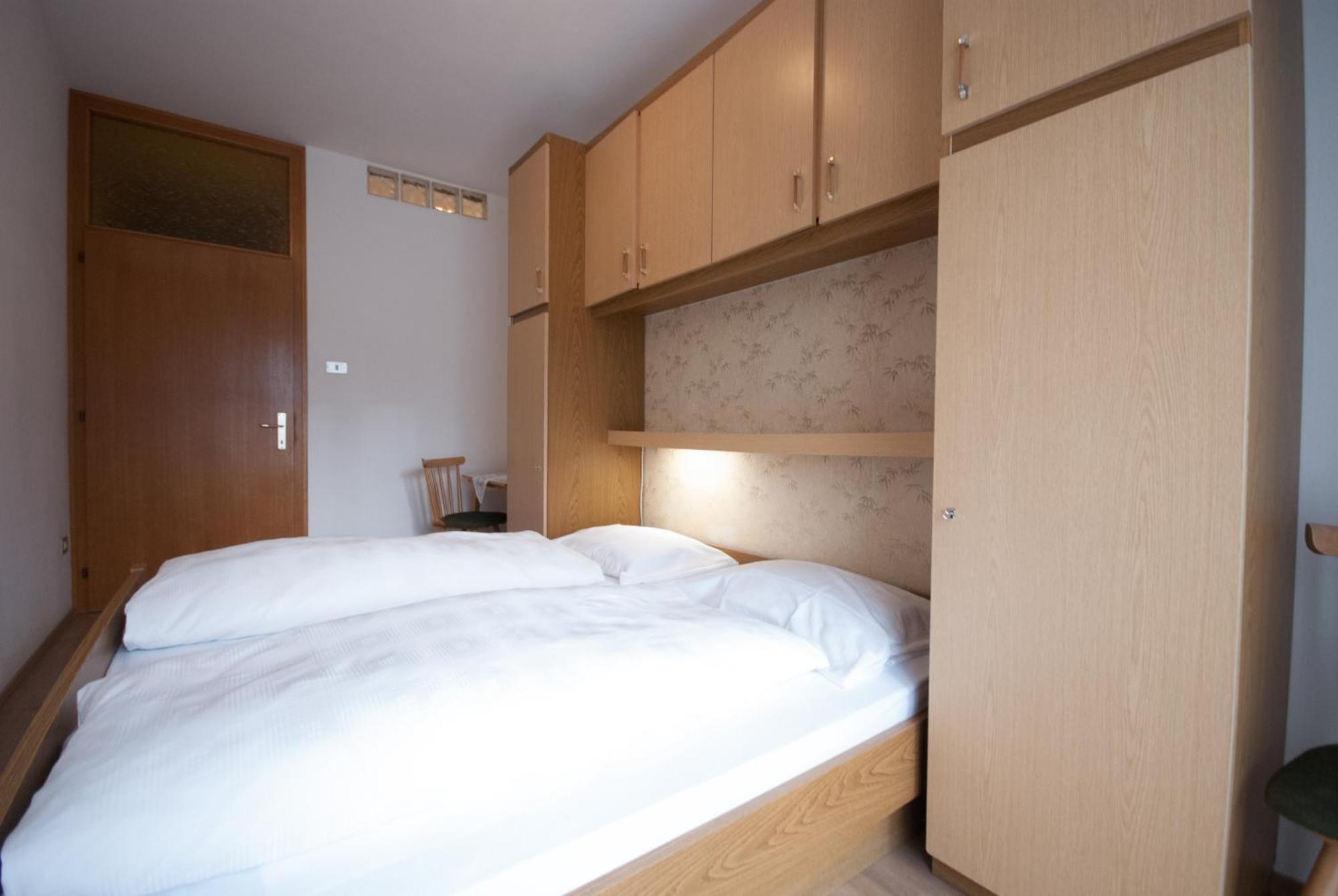 Aparthotel Garni Hofer Sexten Exterior foto