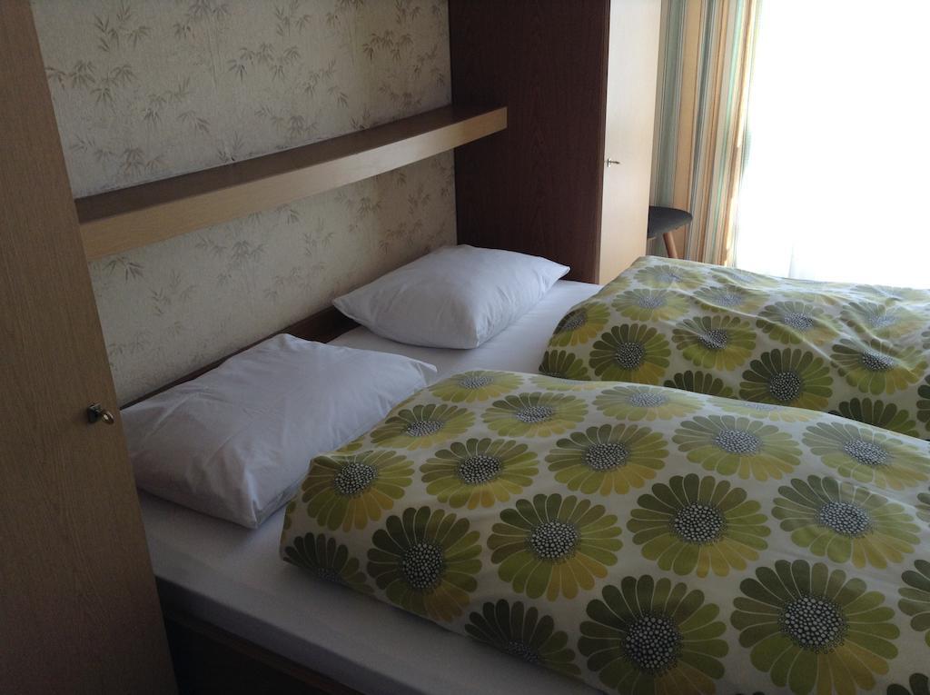 Aparthotel Garni Hofer Sexten Exterior foto